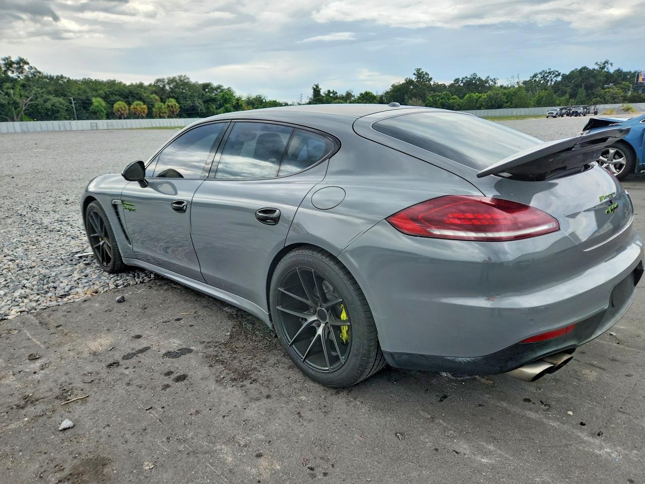 2014 Porsche Panamera S Hybrid - zdjęcie 2