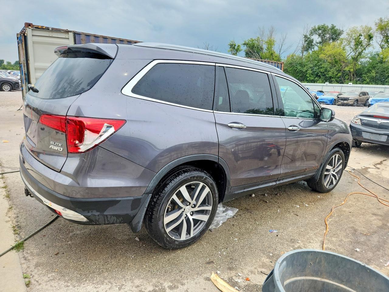 2017 Honda Pilot Elite - zdjęcie 3