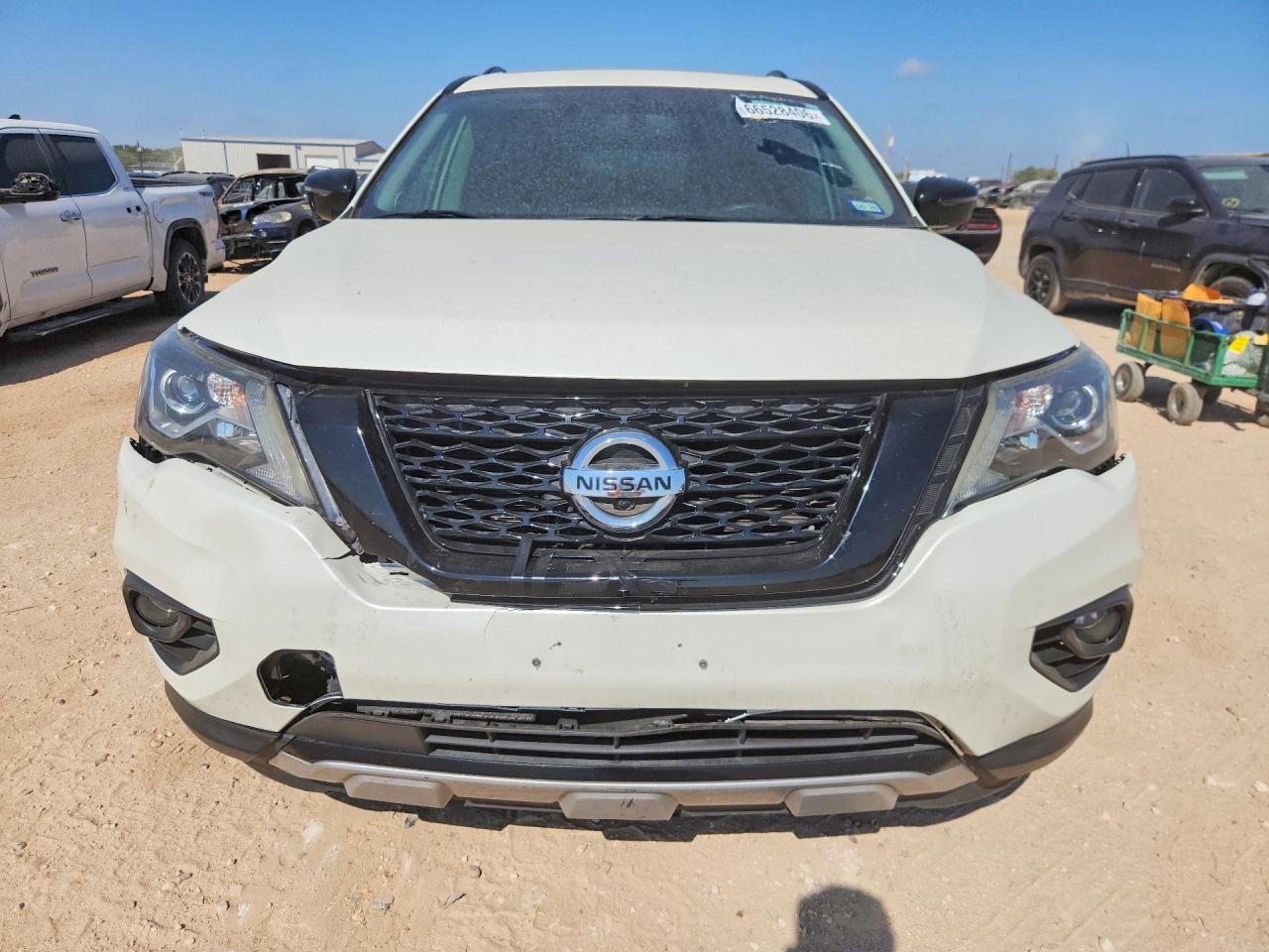 2020 Nissan Pathfinder Sl - zdjęcie 5