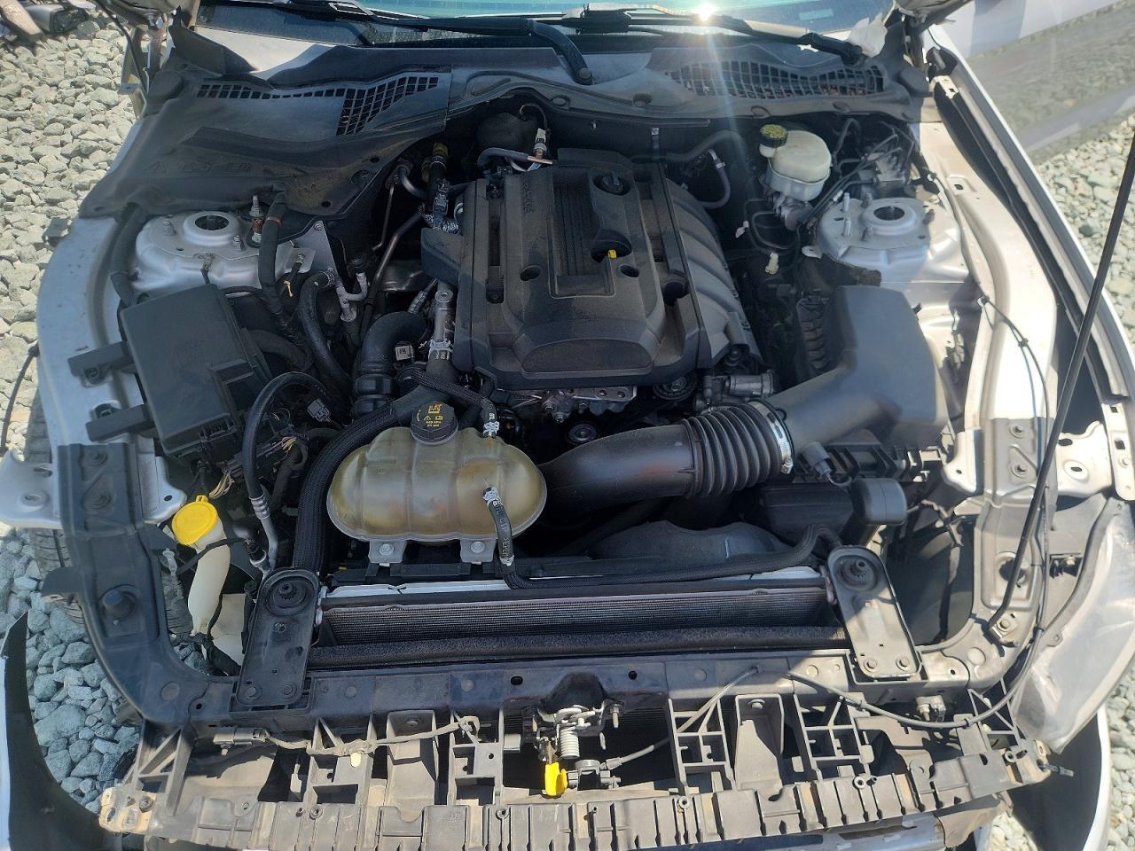 2016 Ford Mustang Base - zdjęcie 11