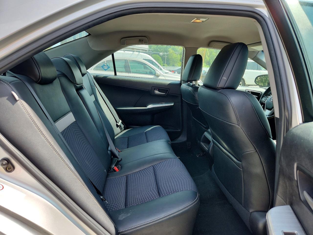 2013 Toyota Camry Se - zdjęcie 10