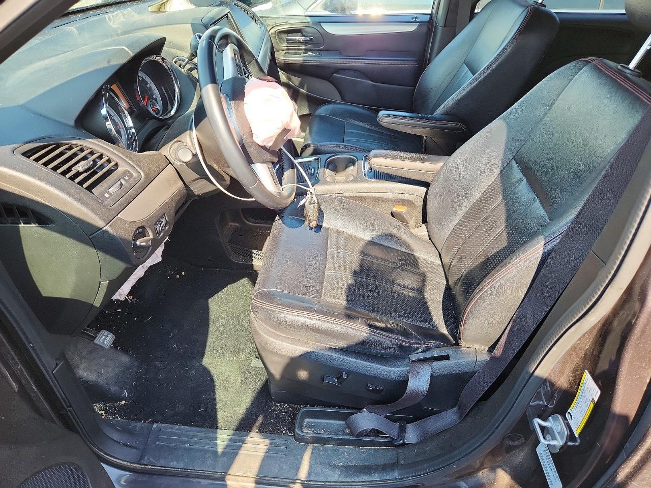 2015 Dodge Grand Caravan R/T - zdjęcie 7