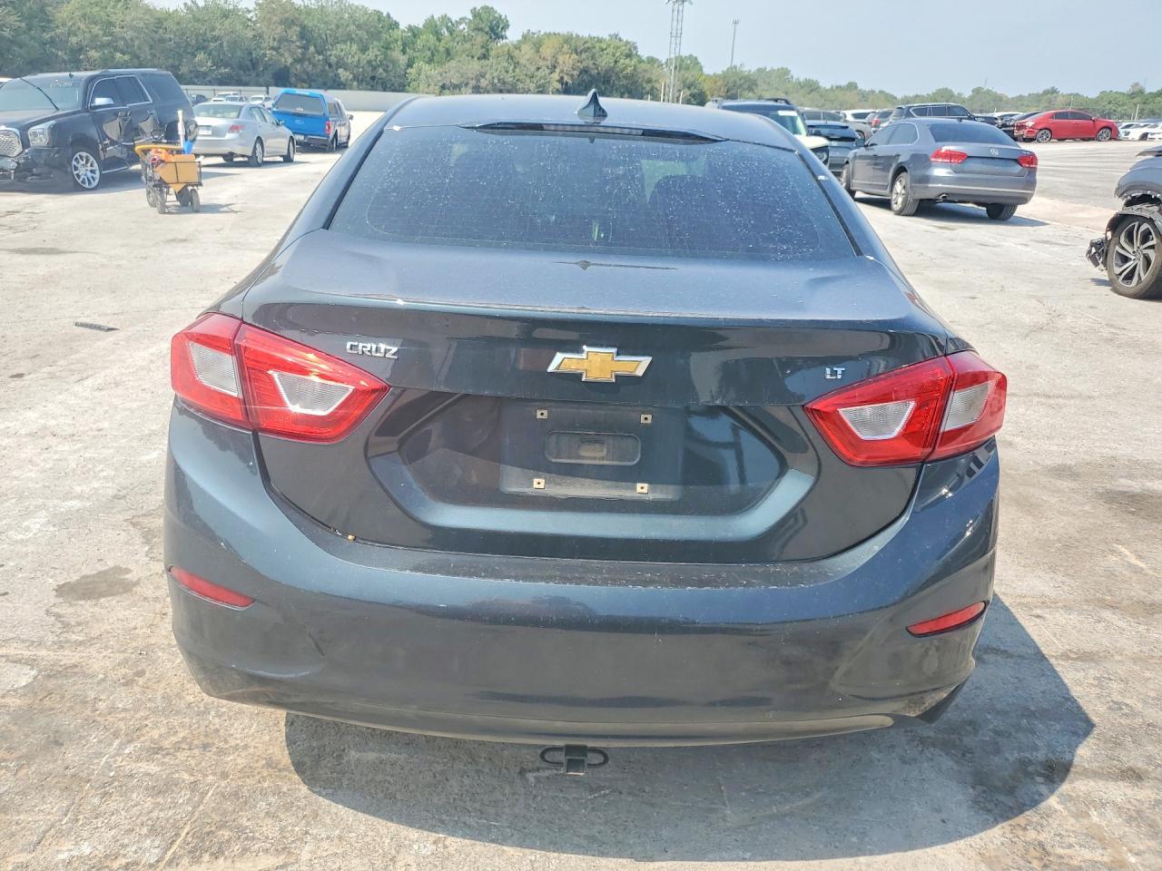 2018 Chevrolet Cruze Lt - zdjęcie 6
