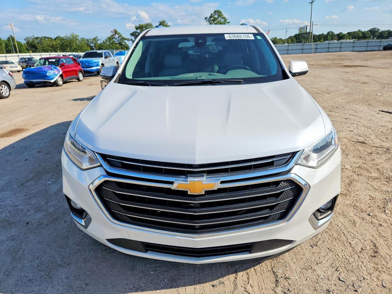 2019 Chevrolet Traverse Premier - zdjęcie 5