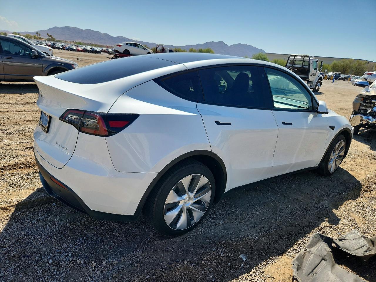 2023 Tesla Model Y - zdjęcie 3
