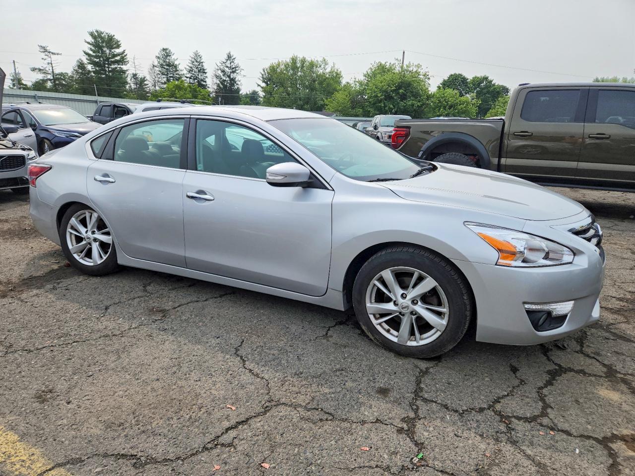 Nissan Altima - zdjęcie 4