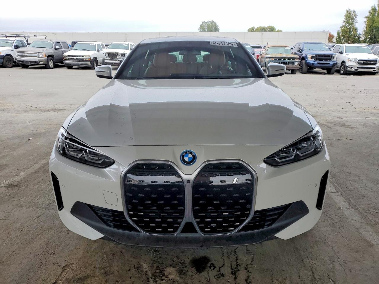 BMW i4 - zdjęcie 5