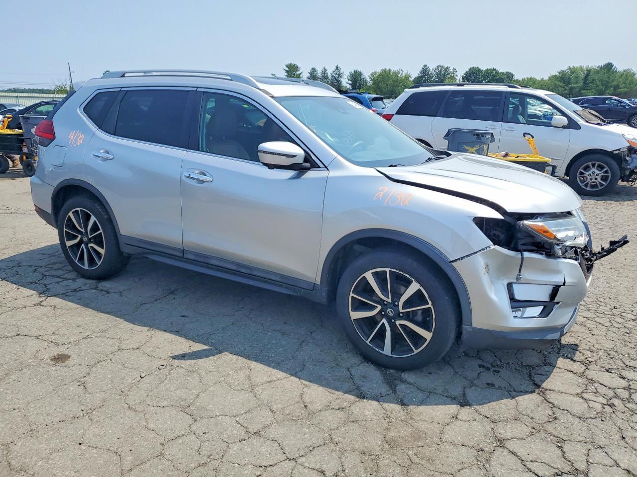 2017 Nissan Rogue Sl - zdjęcie 4