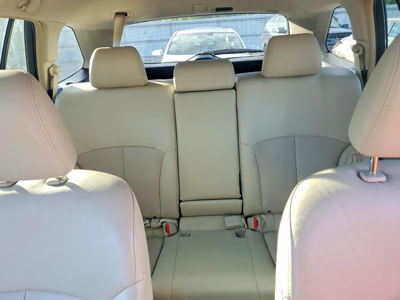 2014 Subaru Outback 2.5I Limited - zdjęcie 10
