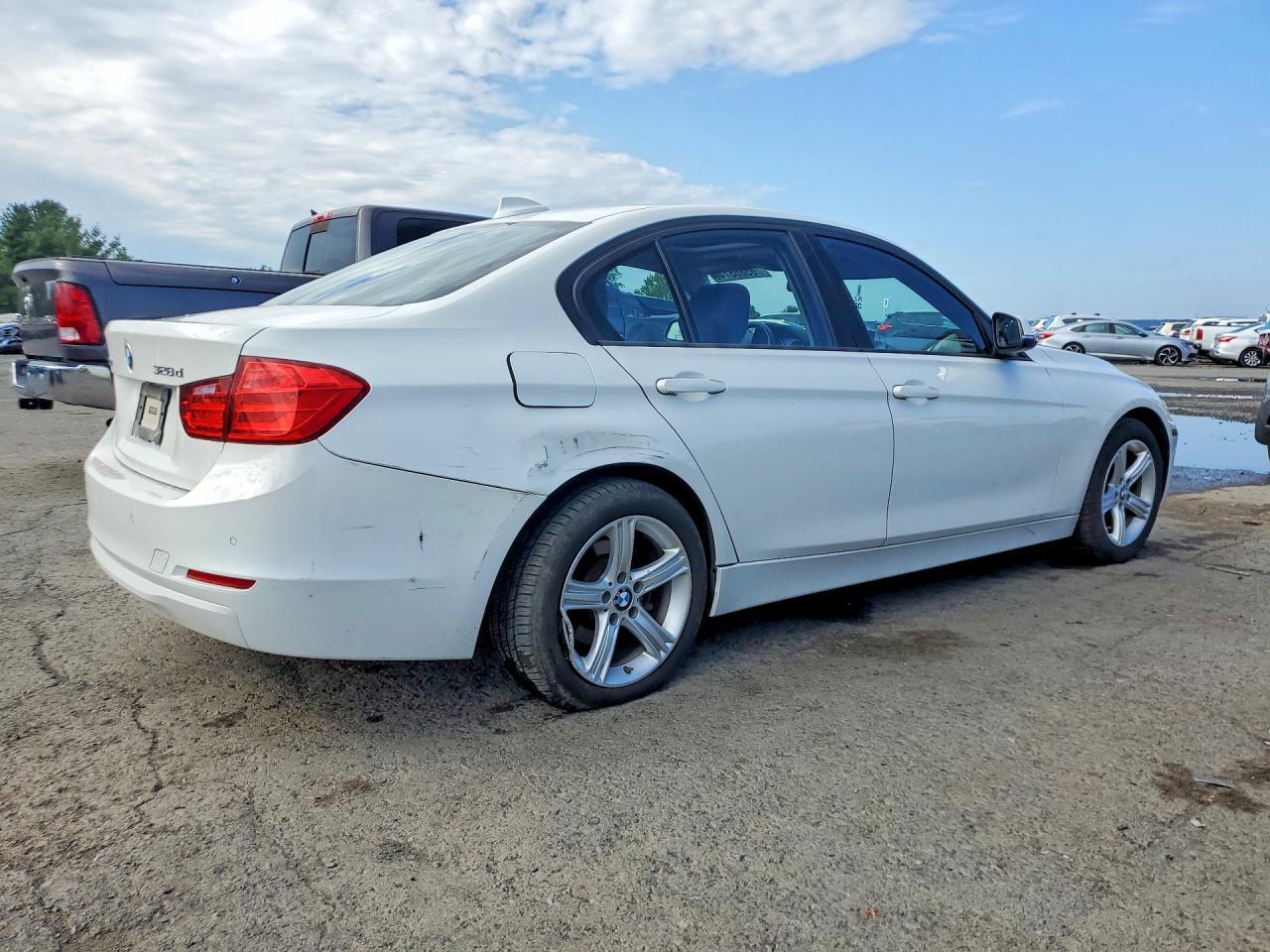 2015 BMW 328 D xDrive - zdjęcie 3