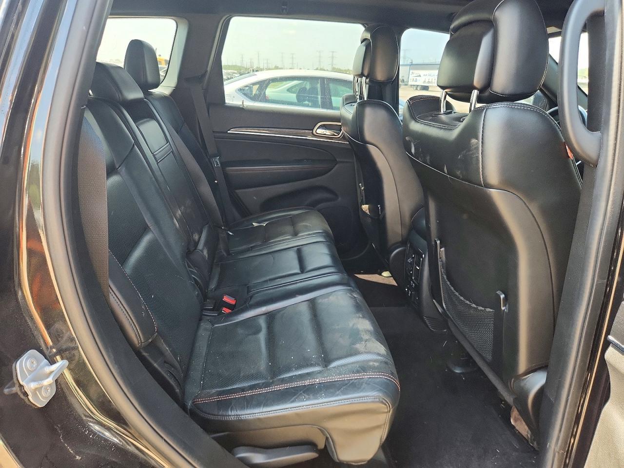 2016 Jeep Grand Cherokee Limited - zdjęcie 10