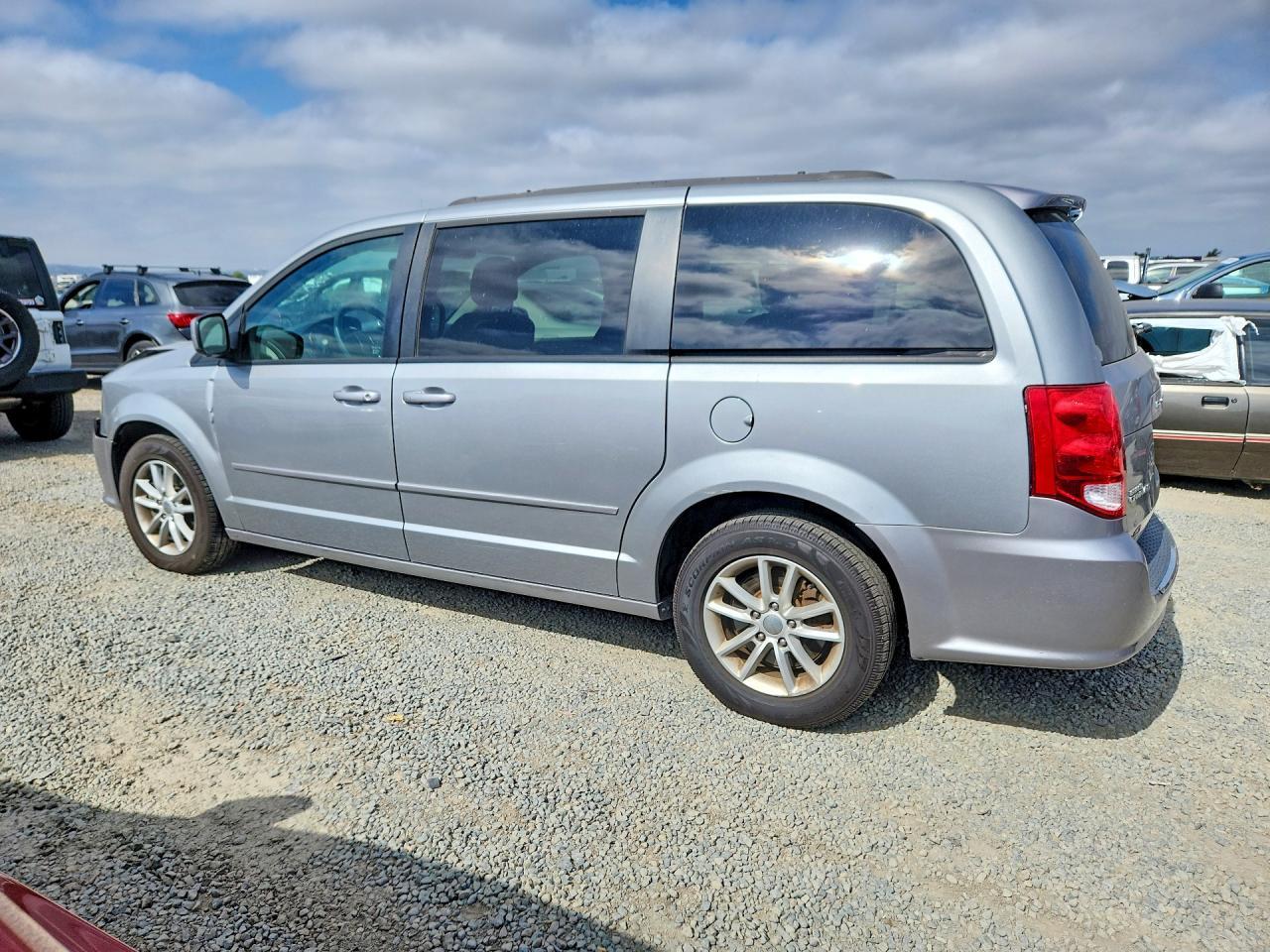 2014 Dodge Grand Caravan Sxt - zdjęcie 2