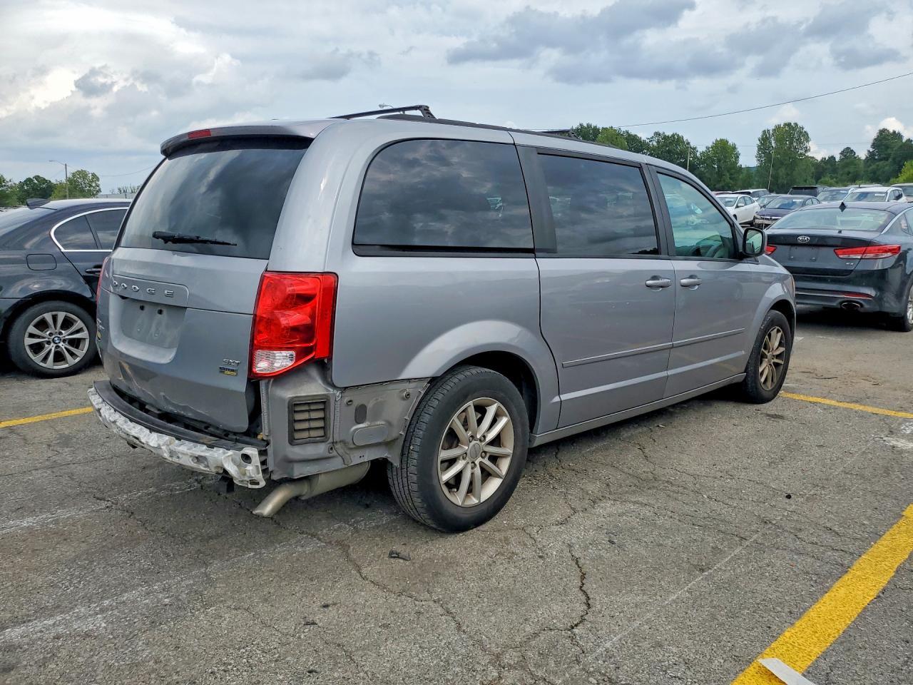 2016 Dodge Grand Caravan Sxt - zdjęcie 3