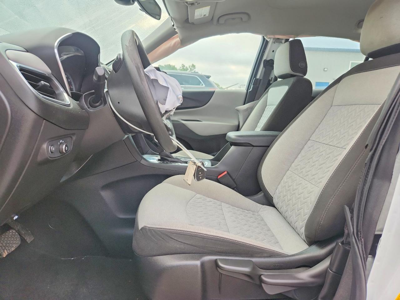 2022 Chevrolet Equinox Ls - zdjęcie 7