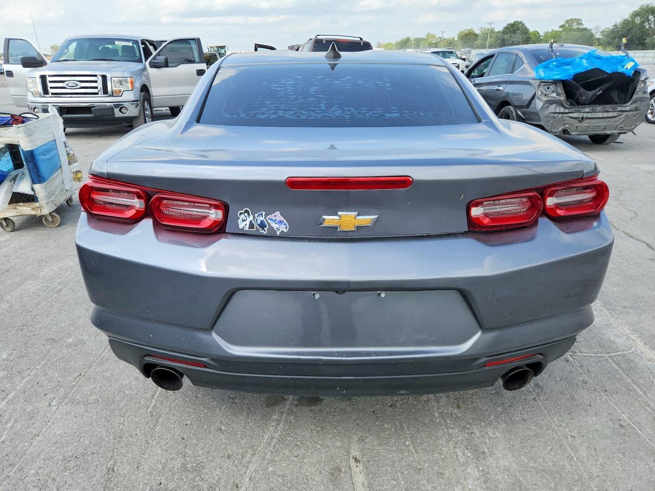 2019 Chevrolet Camaro Ls - zdjęcie 6