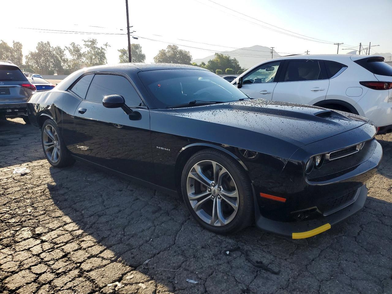 2020 Dodge Challenger R/T - zdjęcie 4