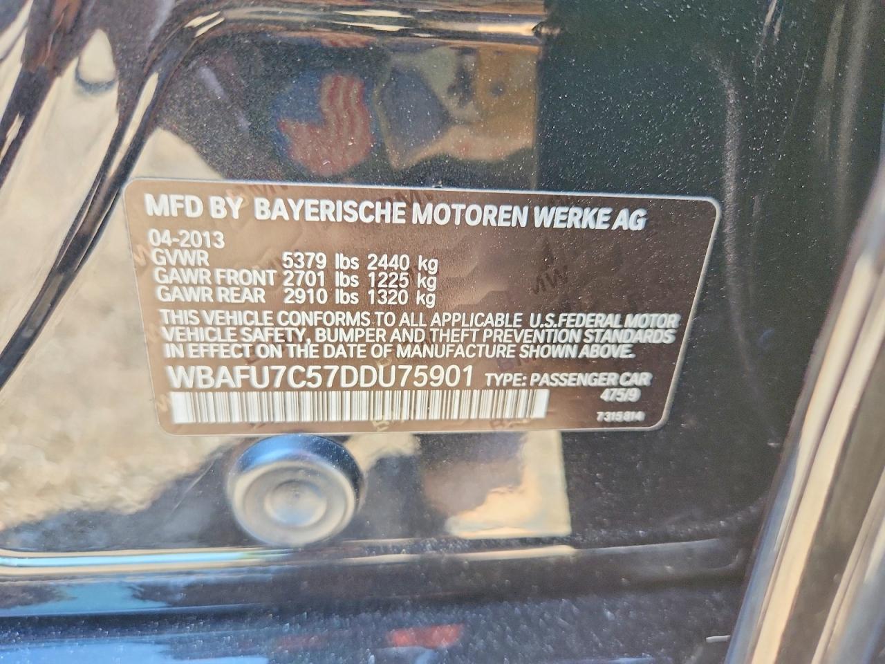 2013 BMW Seria 5 535i - zdjęcie 12