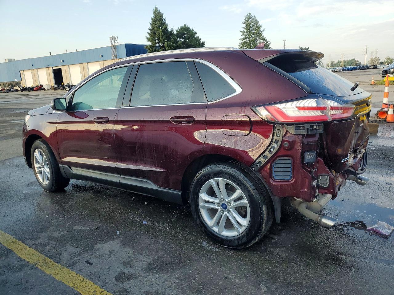 2020 Ford Edge Sel - zdjęcie 2