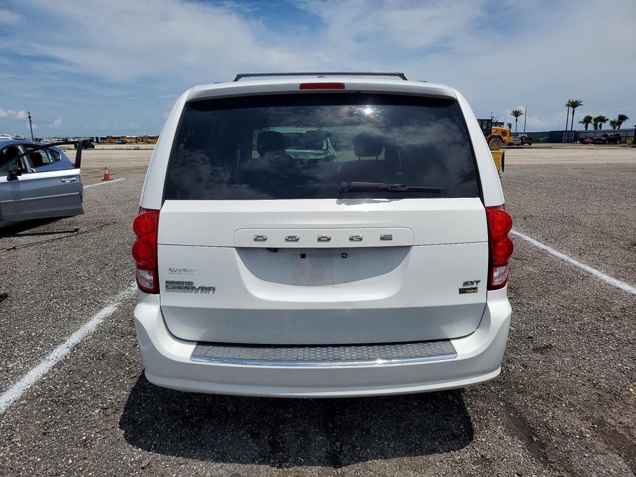 2018 Dodge Grand Caravan Sxt - zdjęcie 6