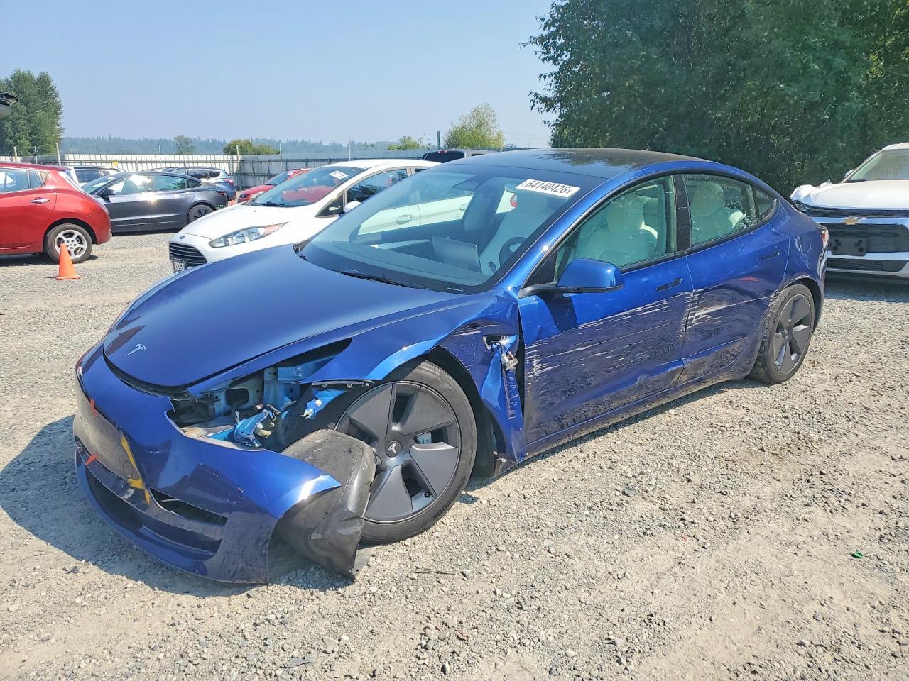 2023 Tesla Model 3 - zdjęcie główne
