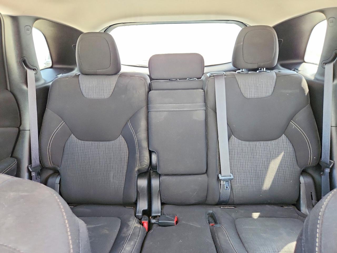 2015 Jeep Cherokee Latitude - zdjęcie 10