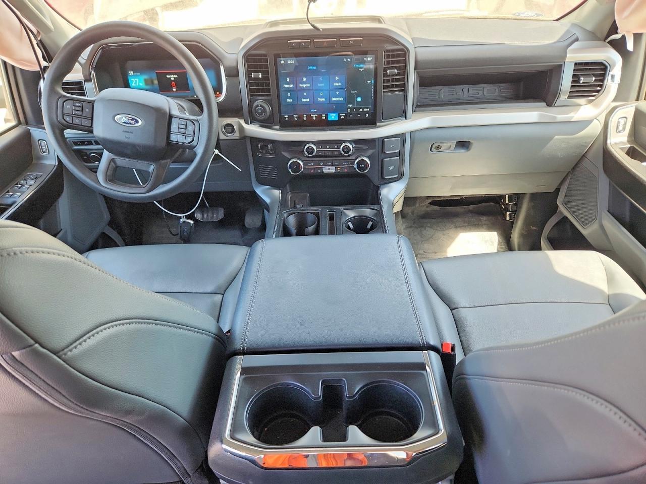 2023 Ford F150 Lightning Pro - zdjęcie 8