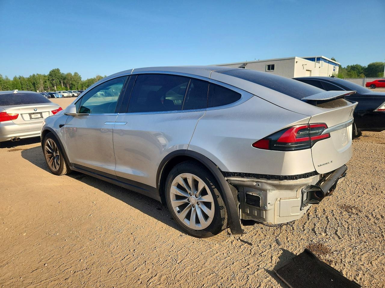 2018 Tesla Model X - zdjęcie 2