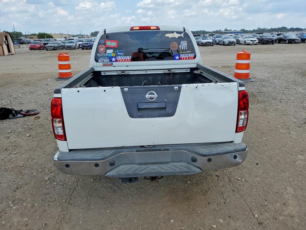 2013 Nissan Frontier S - zdjęcie 6