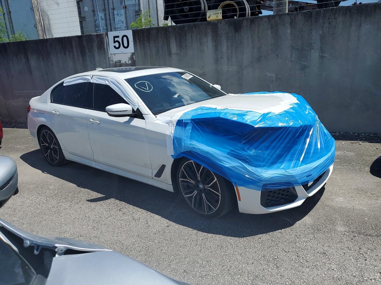 2022 BMW M550Xi - zdjęcie 4