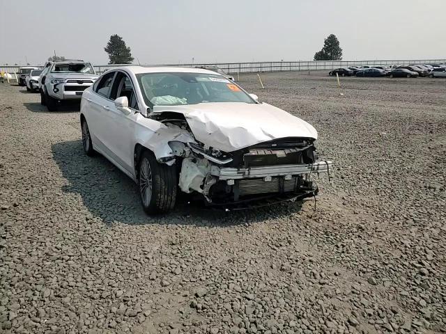 2014 Ford Fusion Titanium - zdjęcie 13