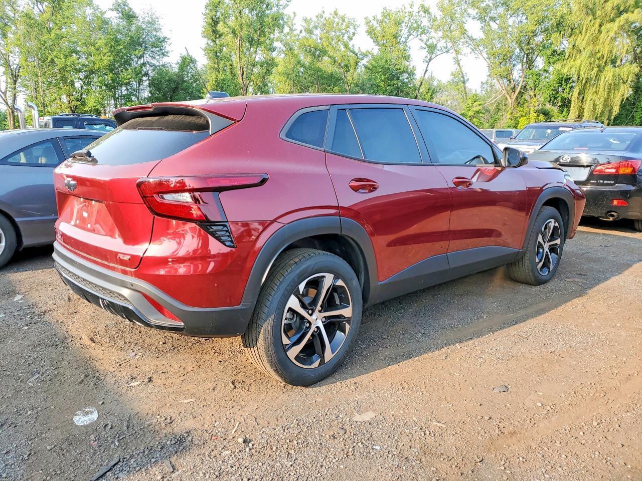 2024 Chevrolet Trax 1Rs - zdjęcie 3
