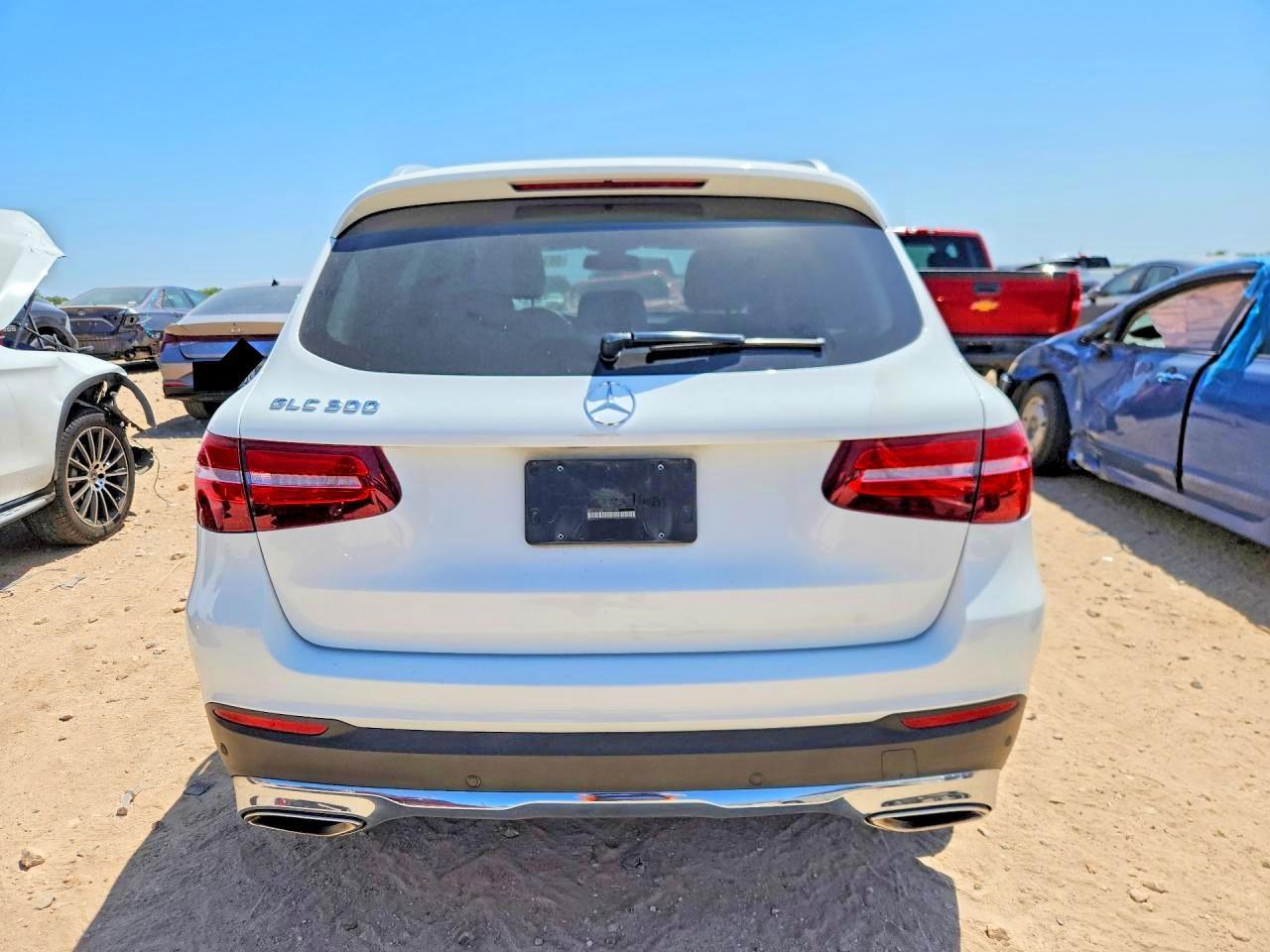 2018 Mercedes-Benz Glc 300 - zdjęcie 6