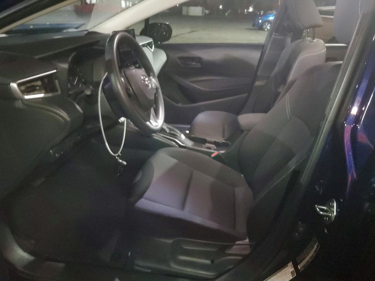 2025 Toyota Corolla Hybrid Le - zdjęcie 7