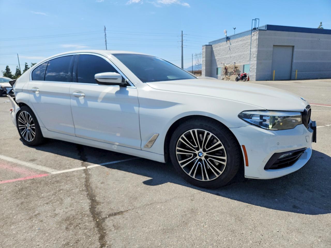 BMW Seria 5 - zdjęcie 4