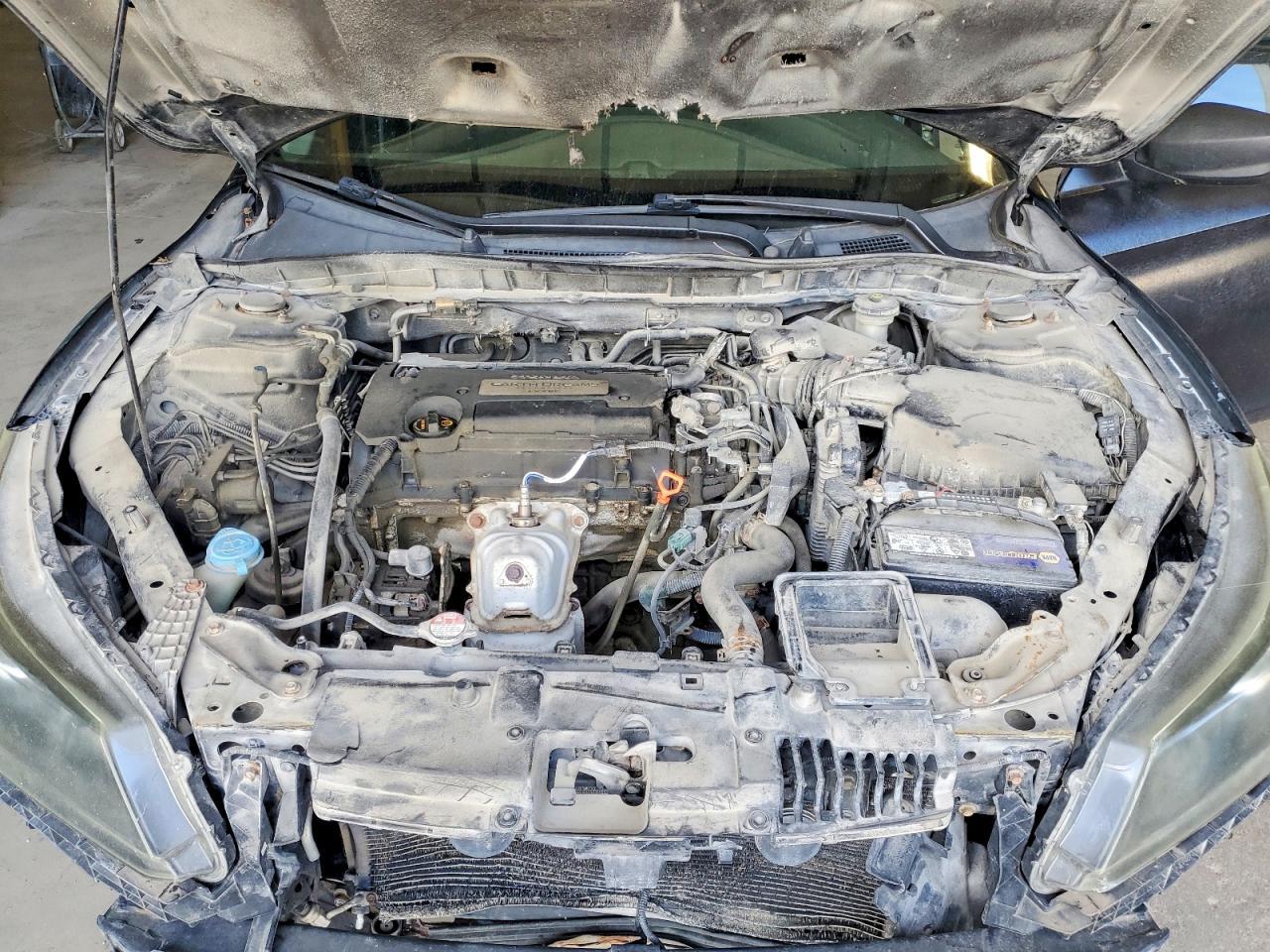 2013 Honda Accord Lx - zdjęcie 11