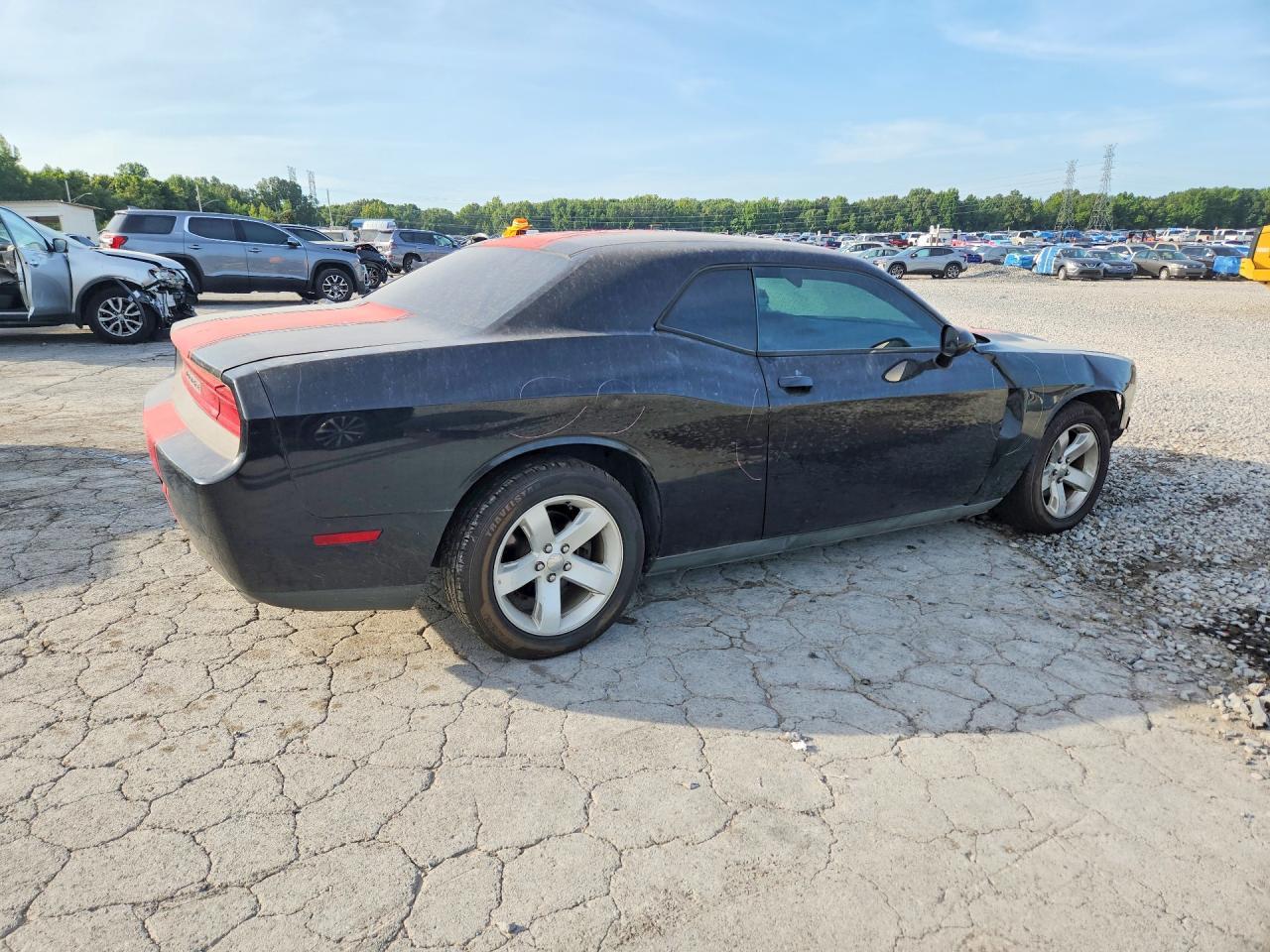 2014 Dodge Challenger Sxt - zdjęcie 3