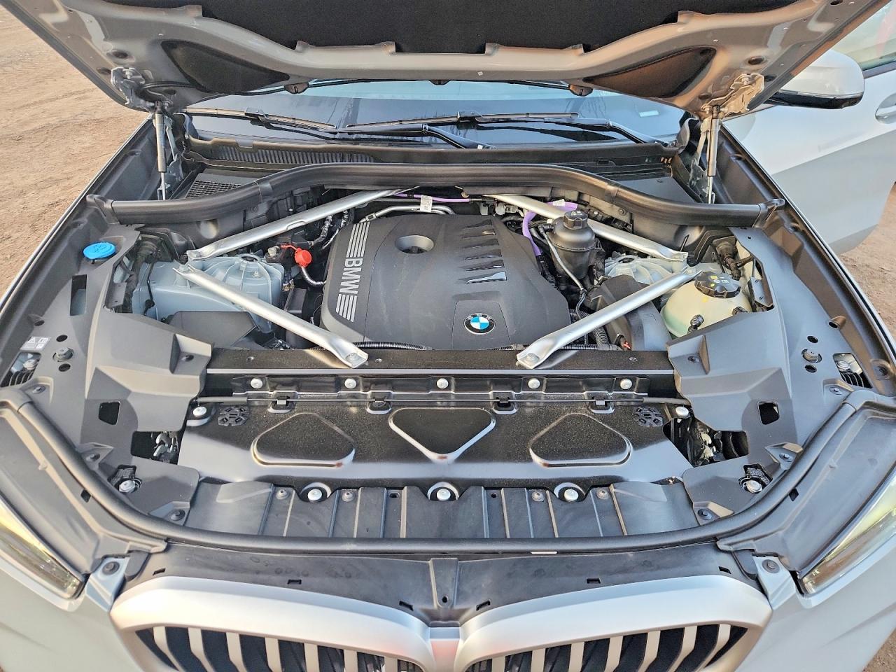 2026 BMW X5 xDrive40I - zdjęcie 11