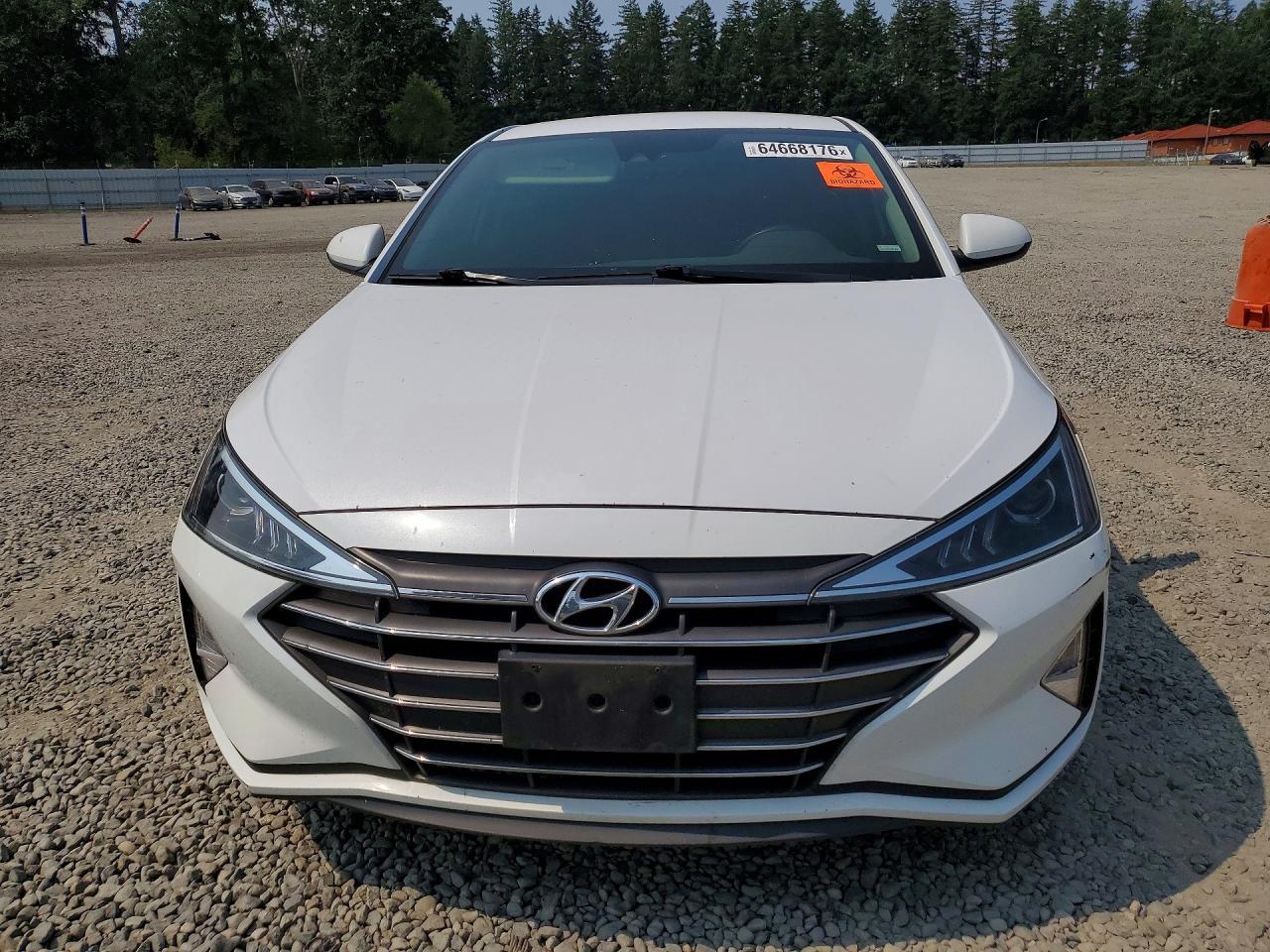 2020 Hyundai Elantra Sel - zdjęcie 5