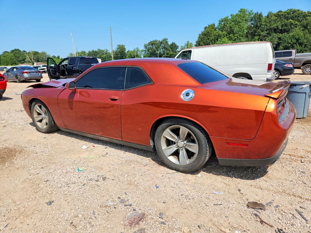 2021 Dodge Challenger Sxt - zdjęcie 2
