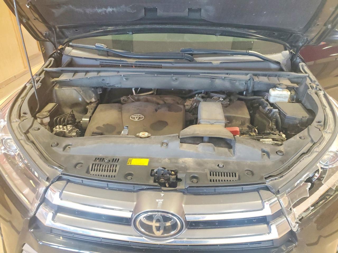 2018 Toyota Highlander Limited - zdjęcie 12