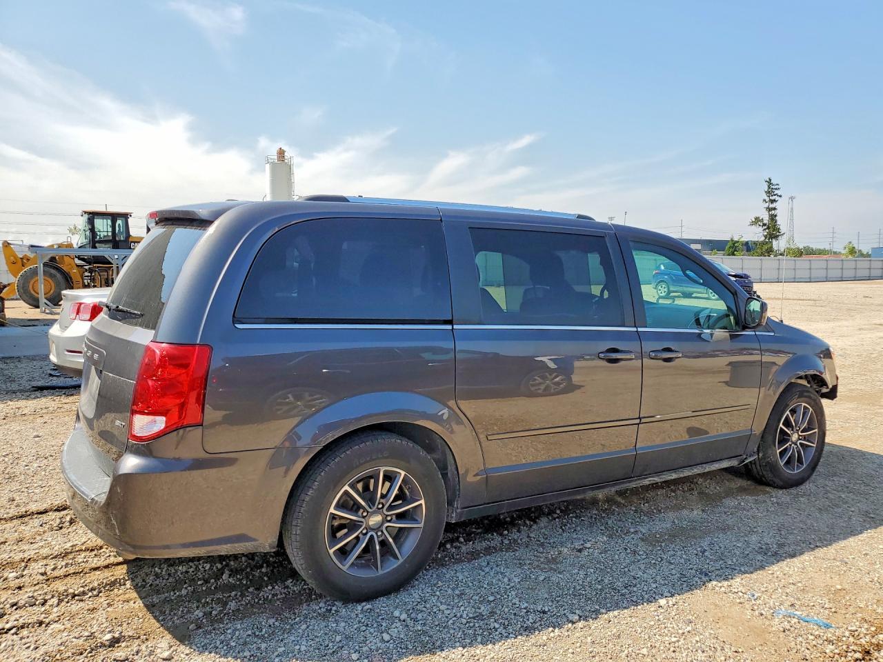 2016 Dodge Grand Caravan Sxt - zdjęcie 3