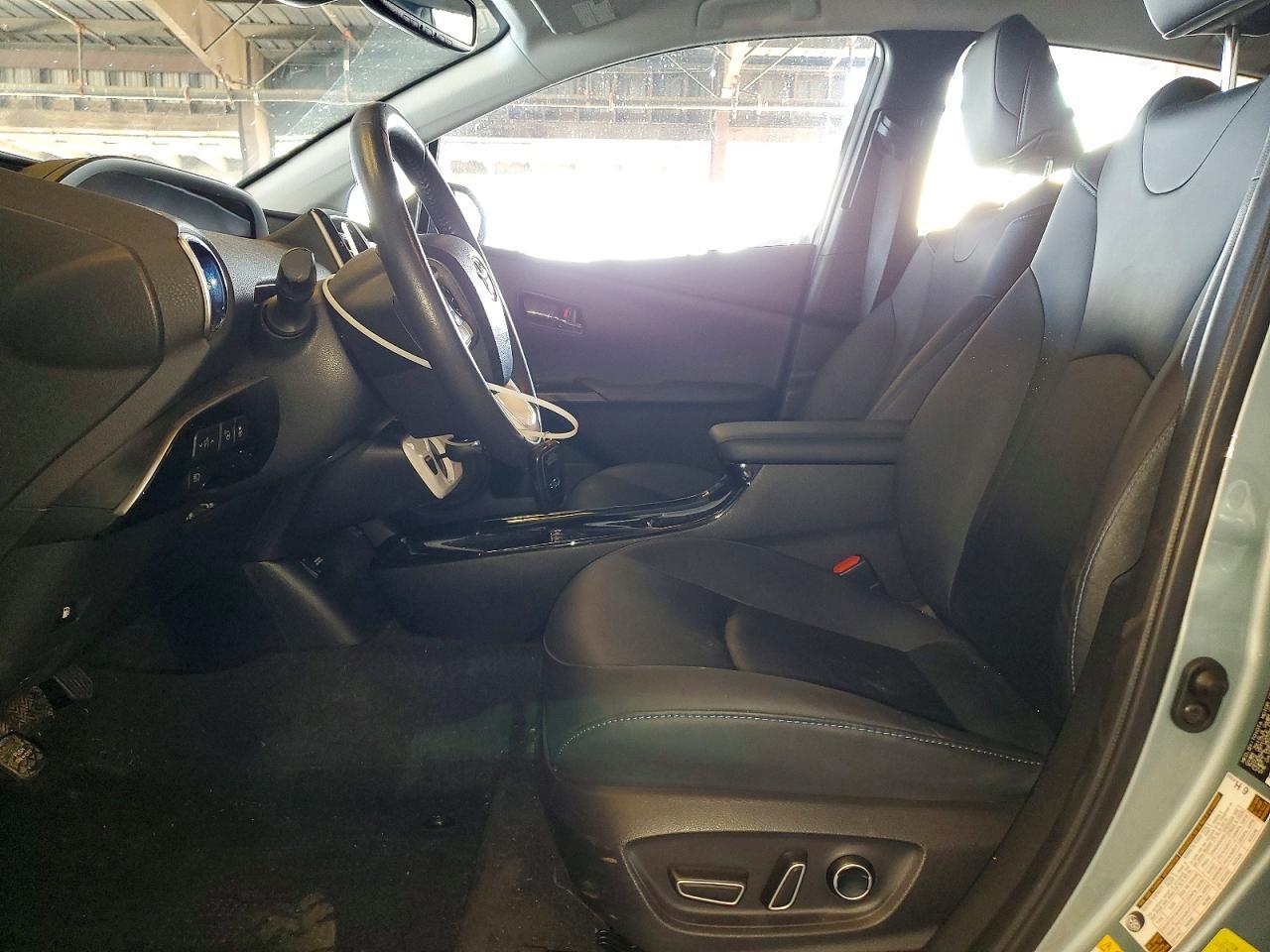 2017 Toyota Prius Four Touring - zdjęcie 7