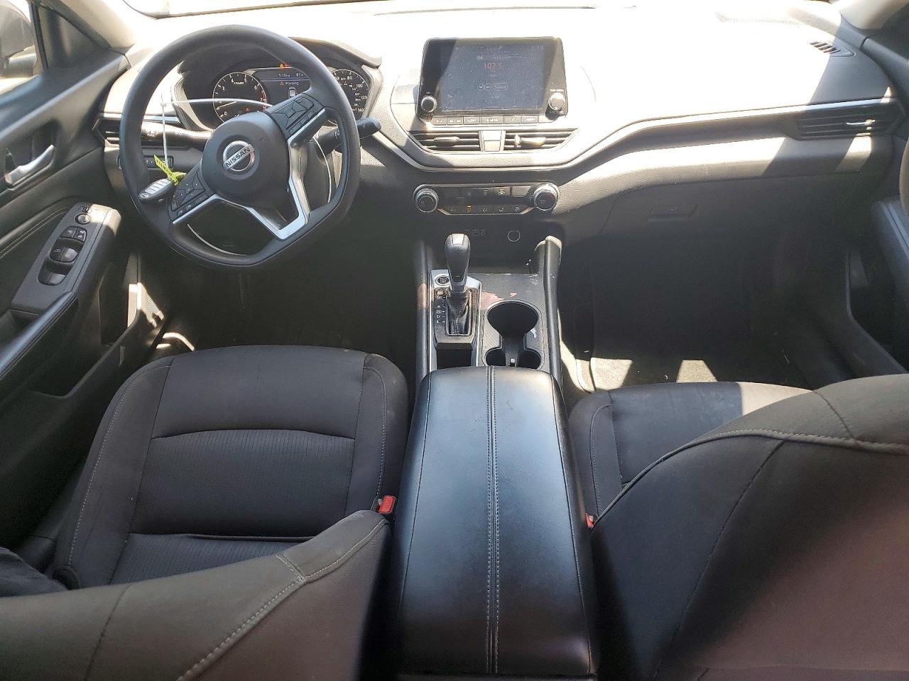 2020 Nissan Altima S - zdjęcie 8