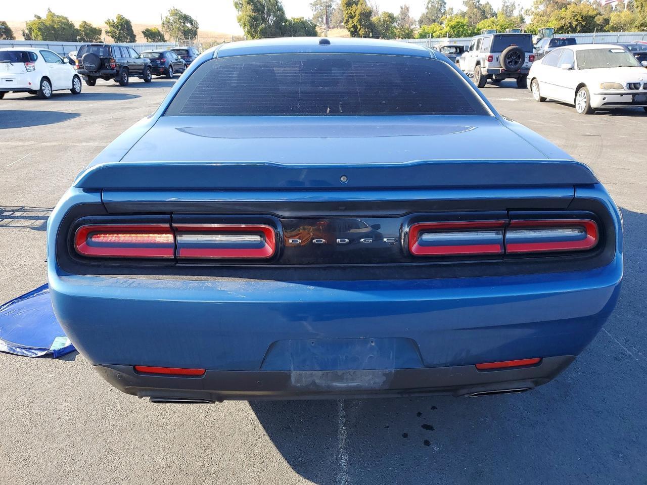 2020 Dodge Challenger R/T - zdjęcie 6