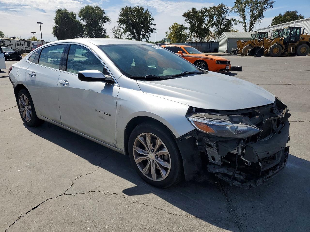 2019 Chevrolet Malibu Lt - zdjęcie 4