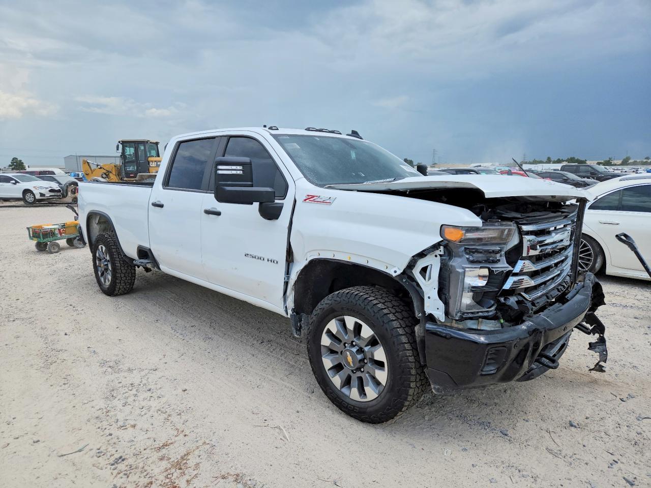 2025 Chevrolet Silverado K2500 Custom - zdjęcie 4