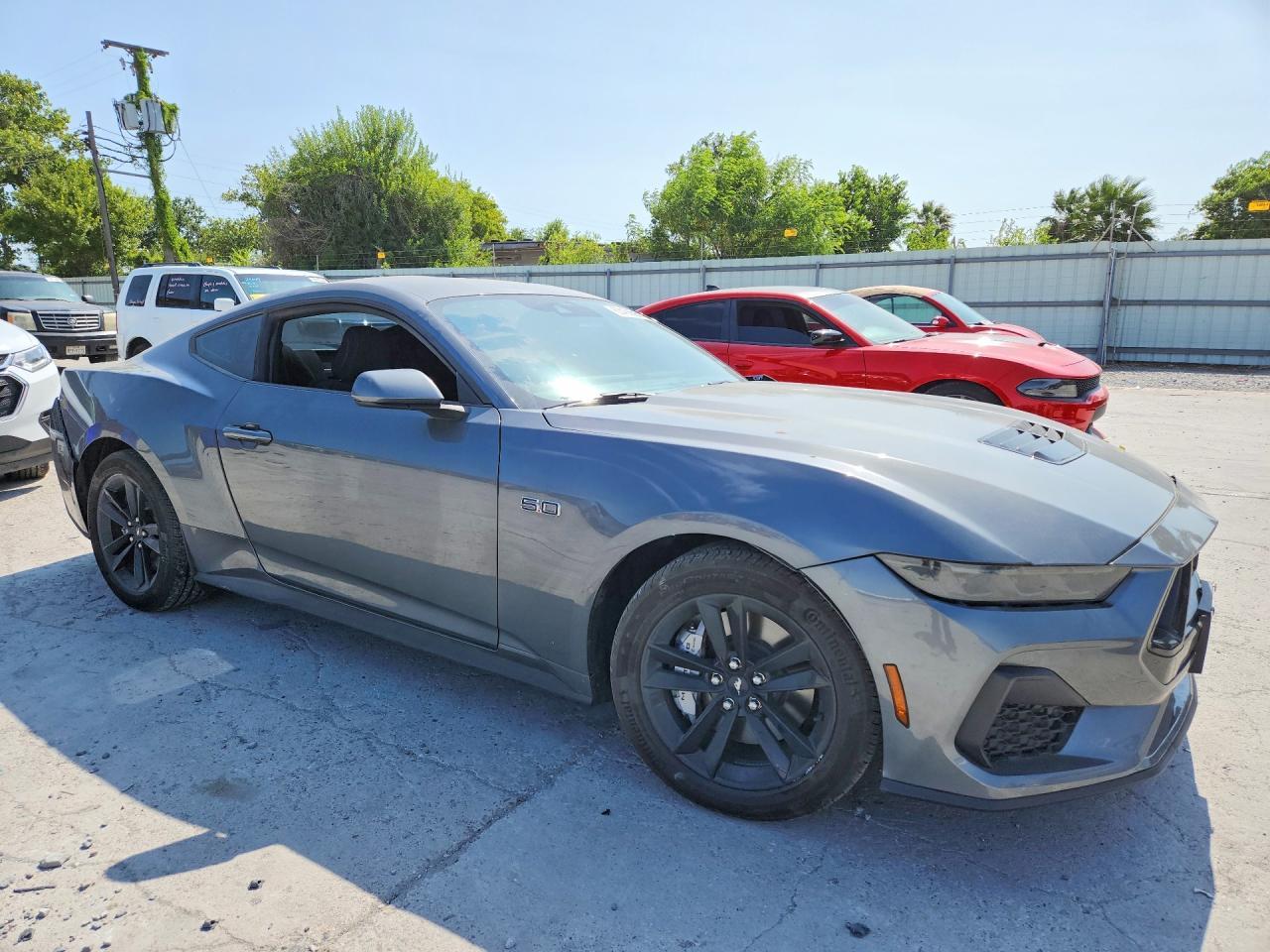 2026 Ford Mustang Gt - zdjęcie 4