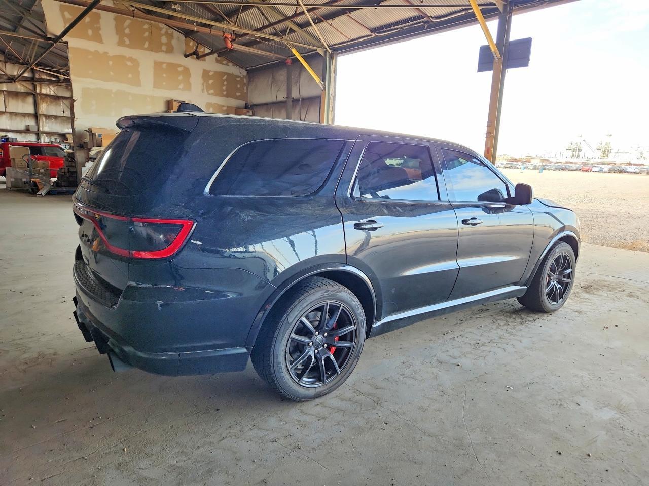 2018 Dodge Durango Srt - zdjęcie 3