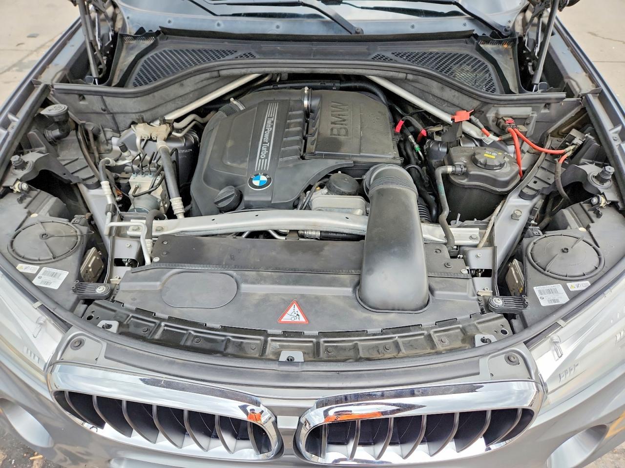 2014 BMW X5 xDrive35I - zdjęcie 12