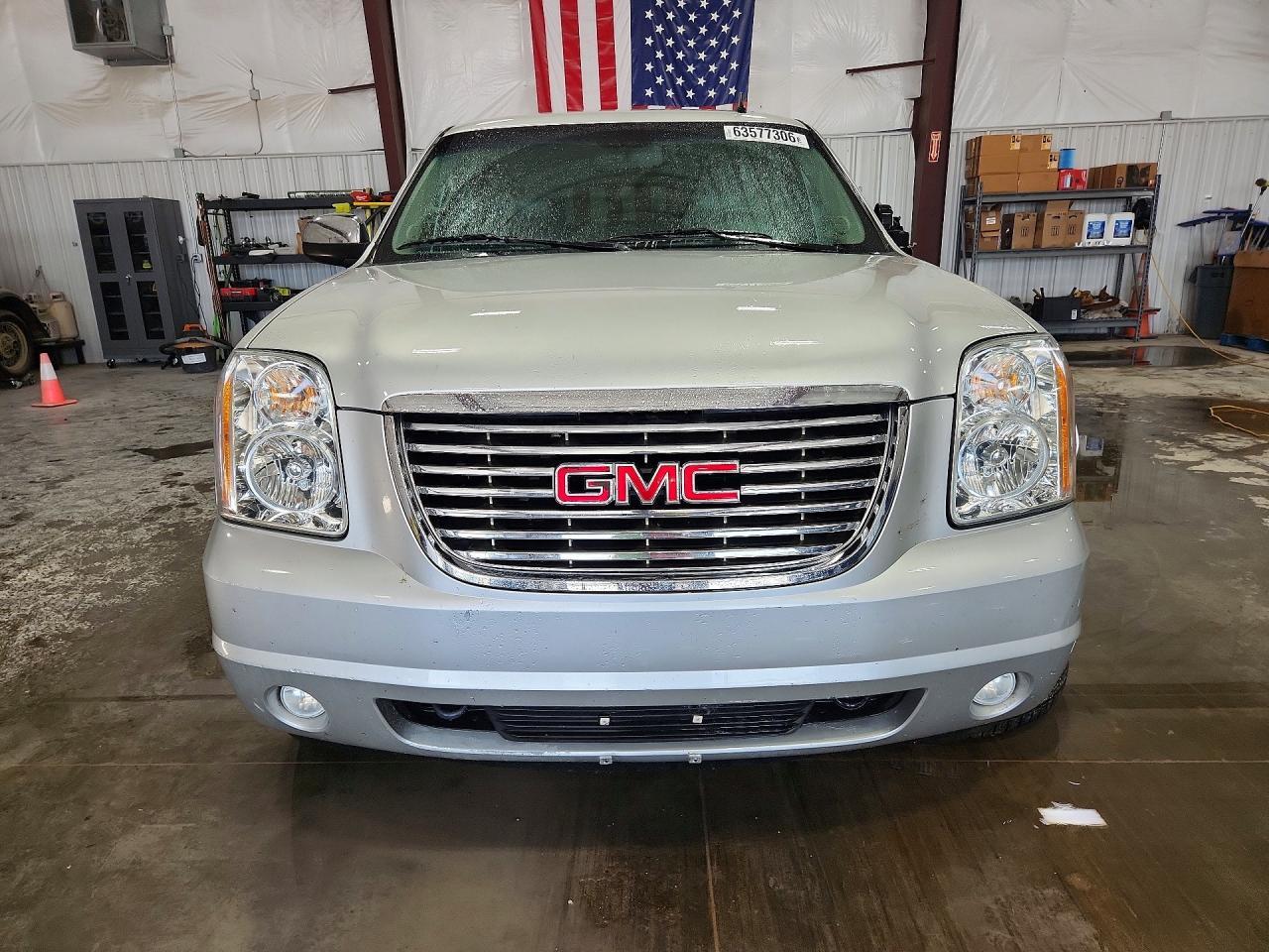 2014 GMC Yukon Slt - zdjęcie 5